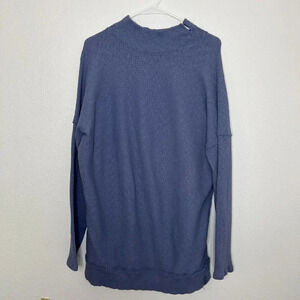We The Free People Oversized Top Size Large Blue Ribbed Drop Sleeve Raw Hem Long